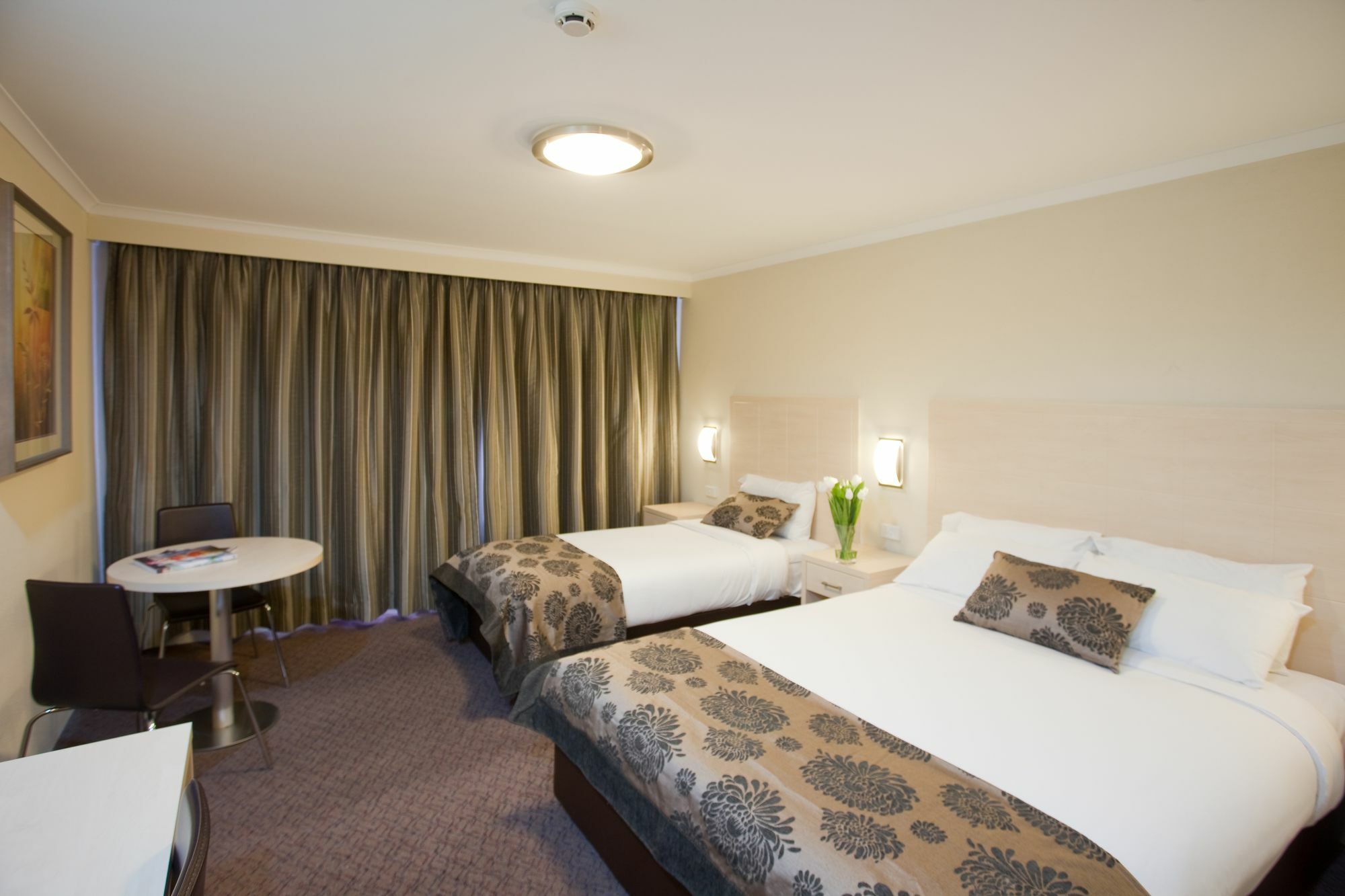 קנברה Garden City Hotel, Best Western Signature Collection חדר תמונה